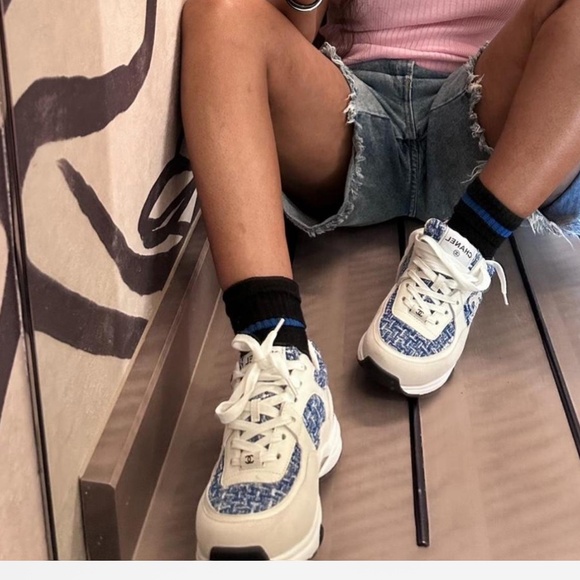 Chanel sneakers - Picture 2 of 6